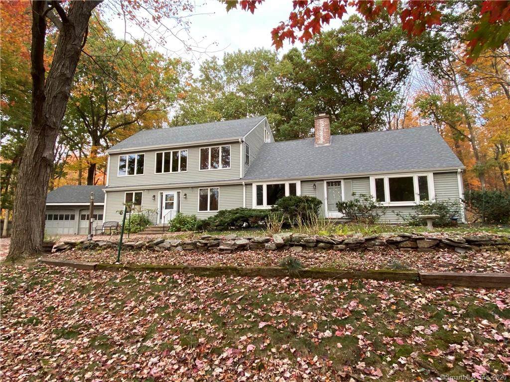 48 Minnechaug Drive - Photo 1