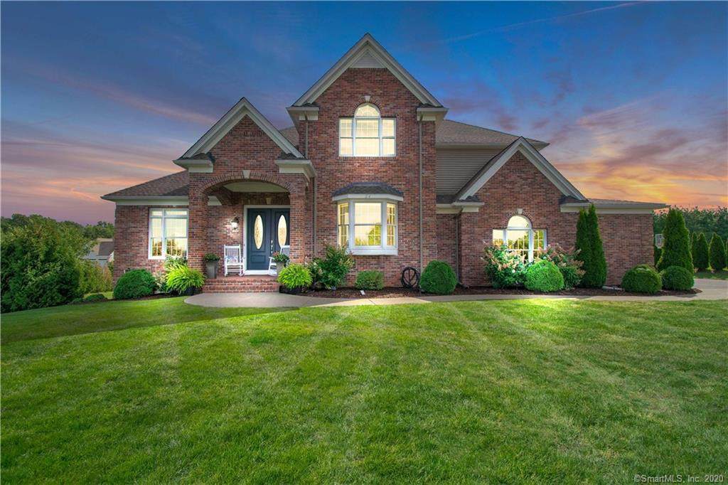 24 Lise Circle - Photo 1