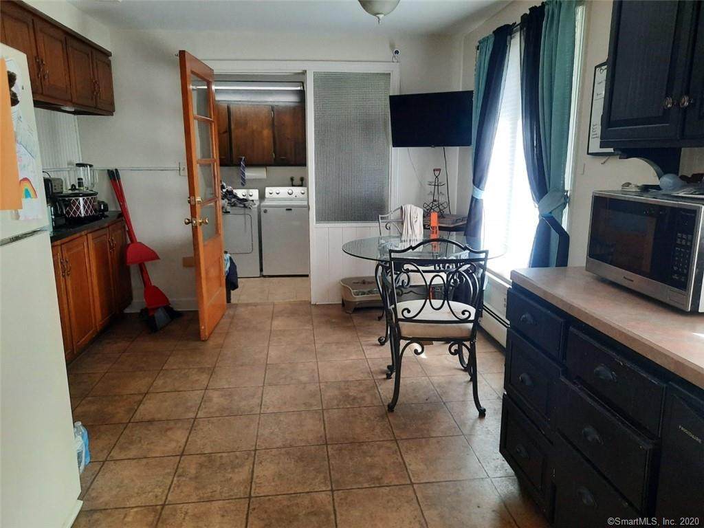 10 Winthrop Avenue - Photo 1