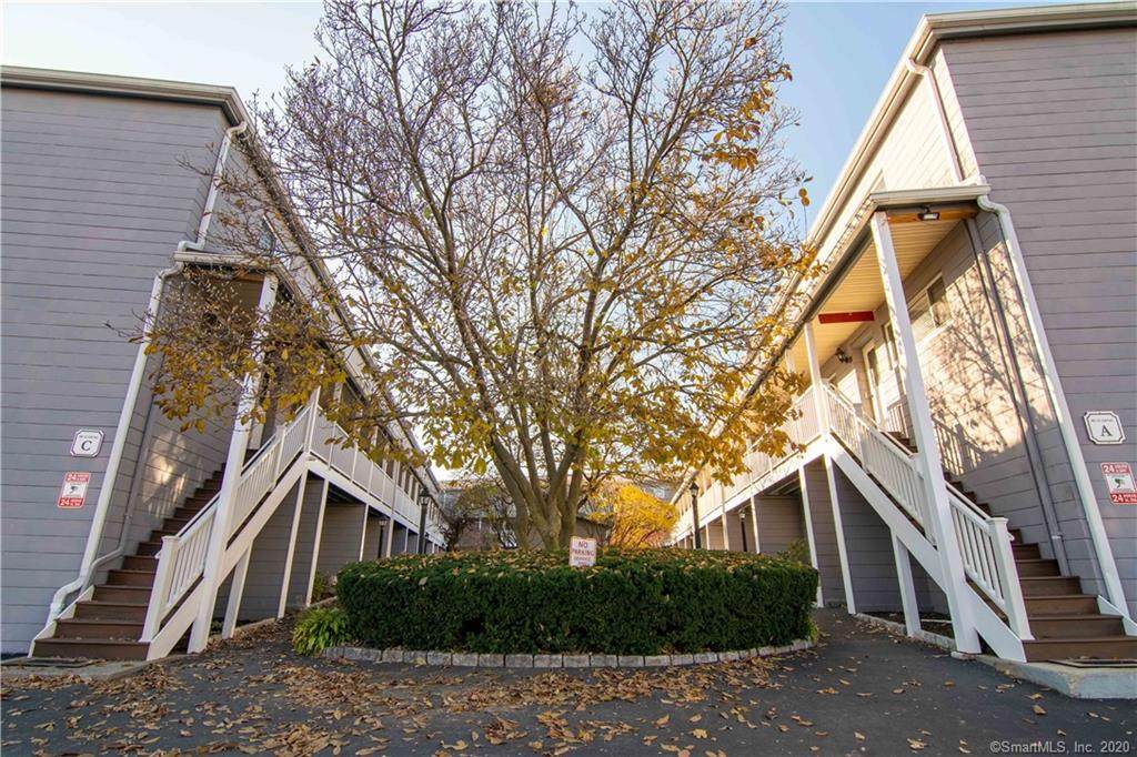 4 Union Avenue - Photo 1