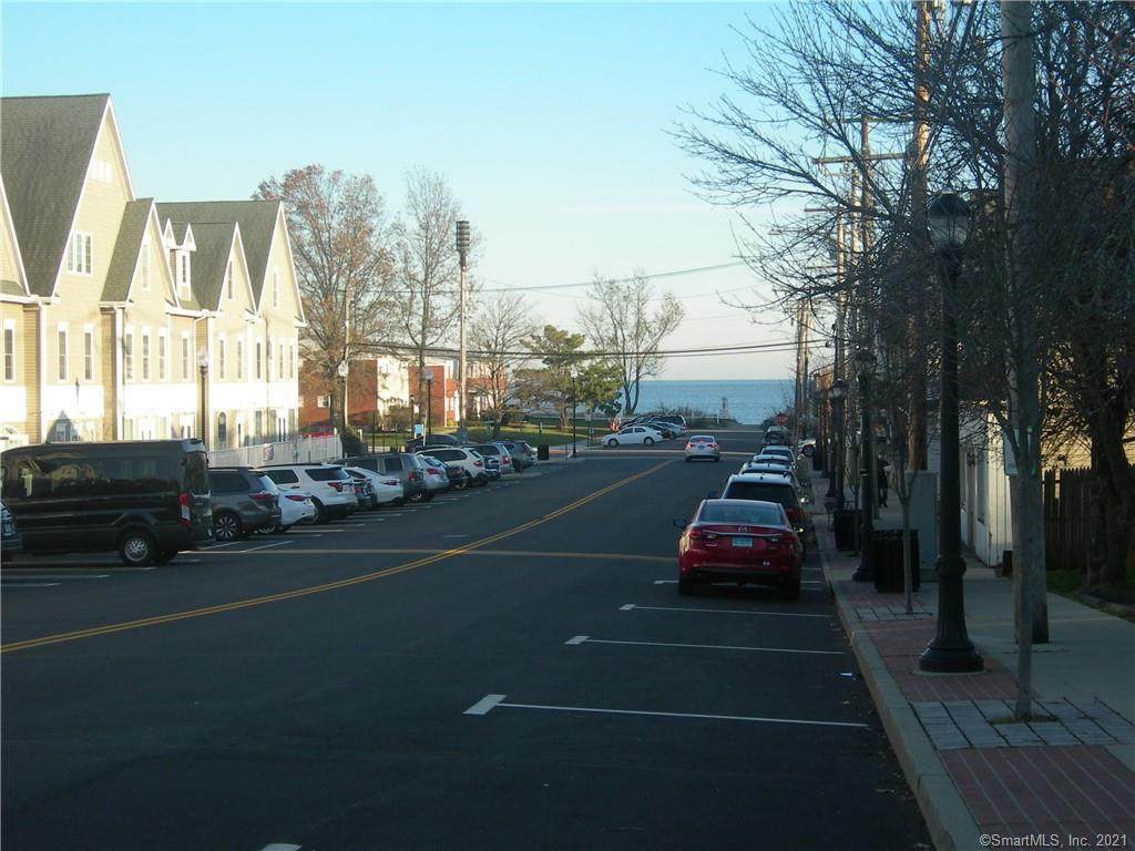 91 Stowe Avenue - Photo 1