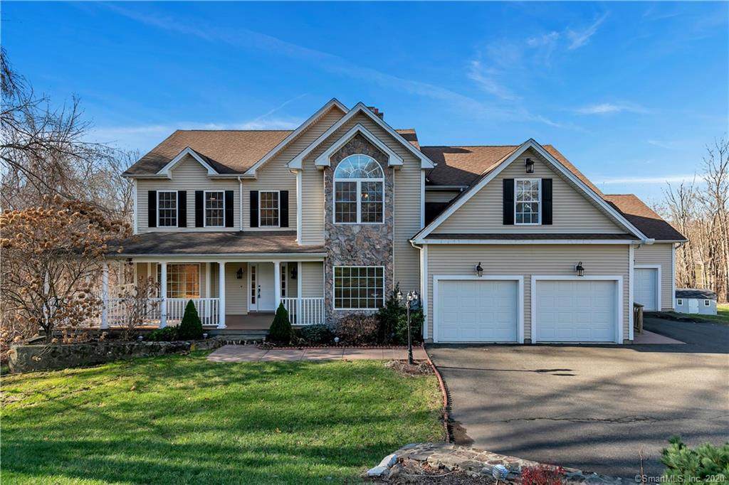 8 Hunting Lane - Photo 1