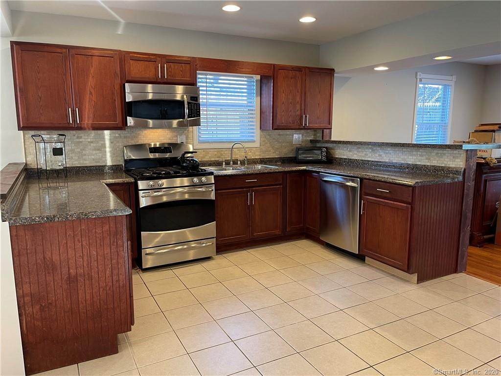 348 Queen Street - Photo 1