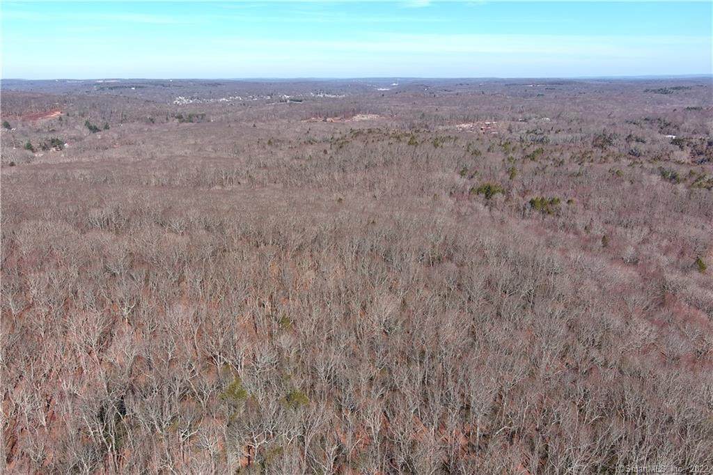 100 Middle Road - Photo 1