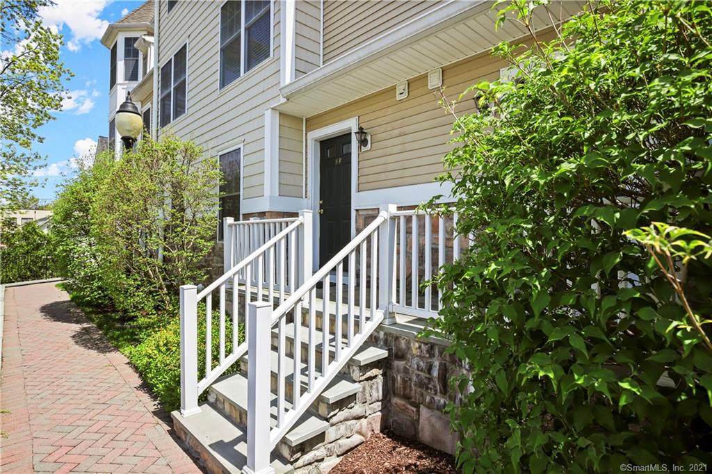 85 Camp Avenue - Photo 1