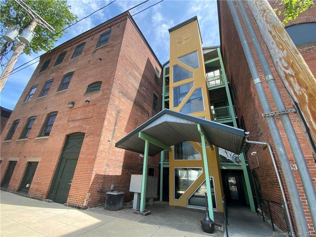 43 Chestnut Street - Photo 1