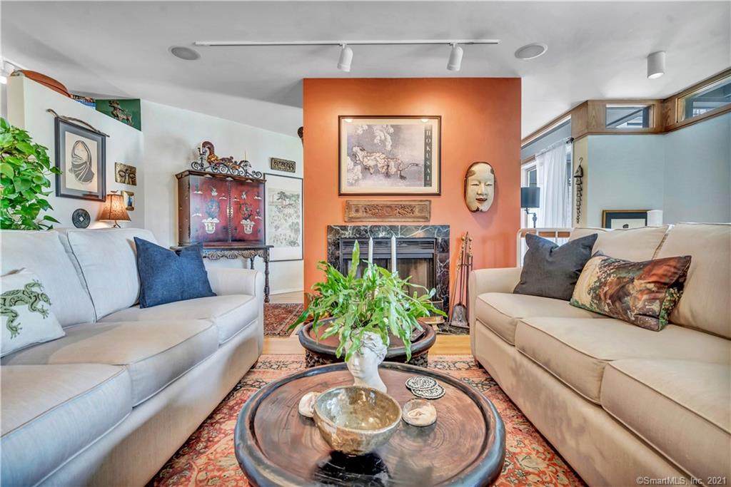 12 Front Street - Photo 1