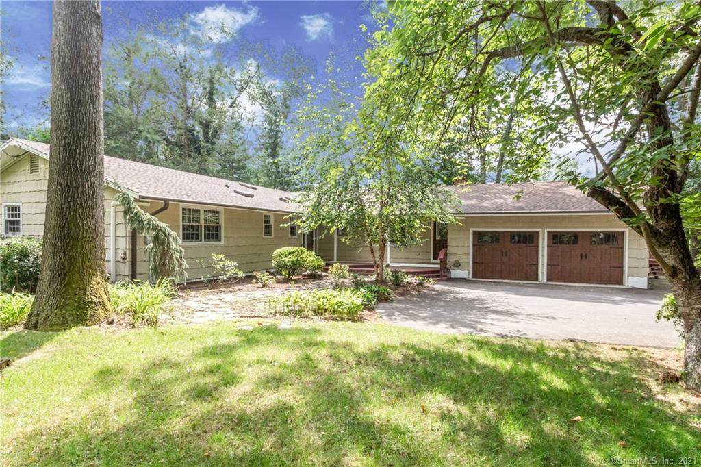 193 Saxonwood Road - Photo 1