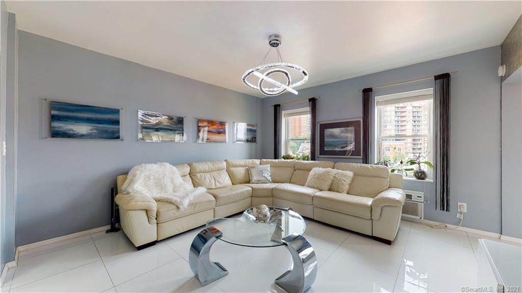 218 Bedford Street - Photo 1