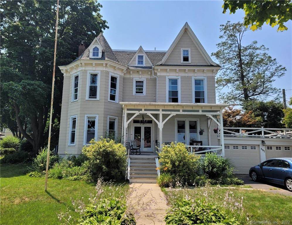 597 Pequot Avenue - Photo 1
