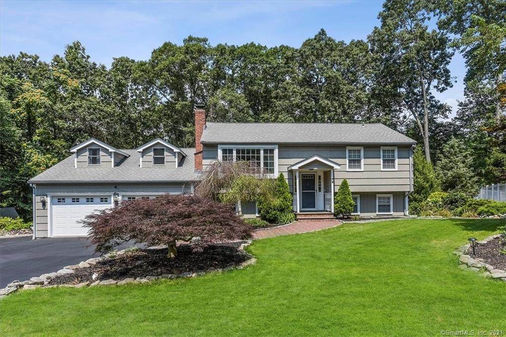 22 Bright Hill Drive - Photo 1