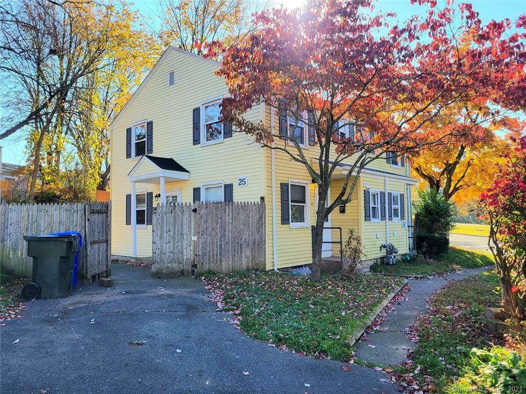 67 Woodlawn Circle - Photo 1