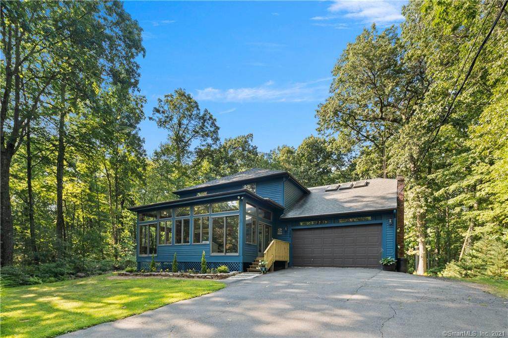 384 Meadow Road - Photo 1