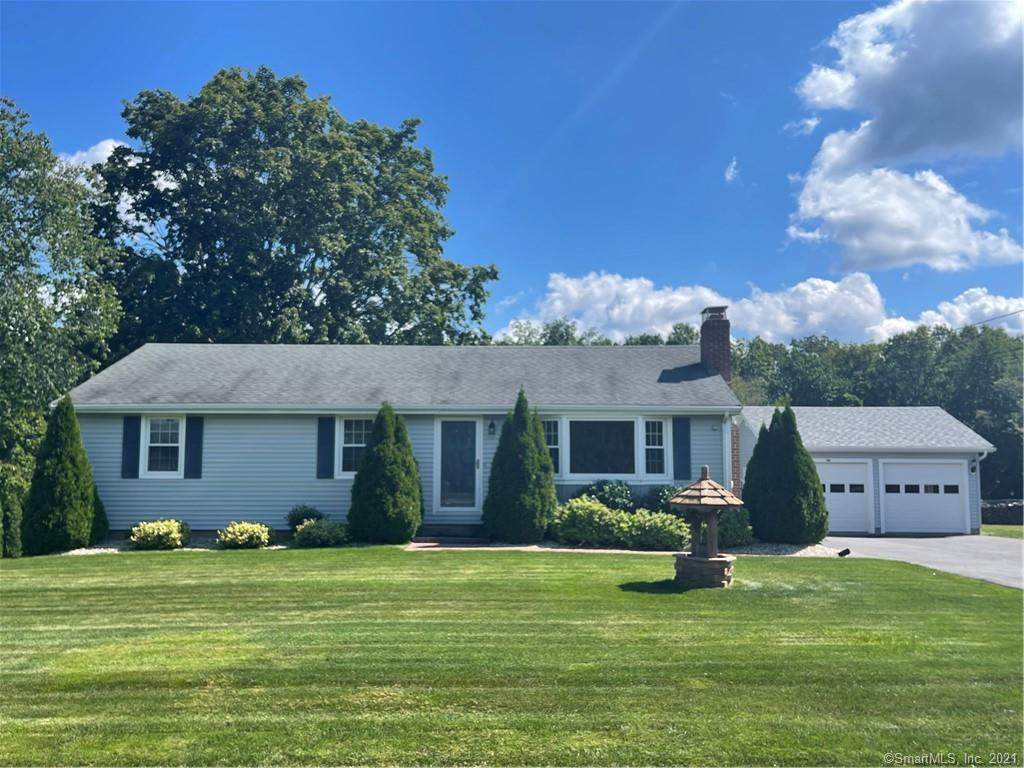 815 New Britain Avenue - Photo 1