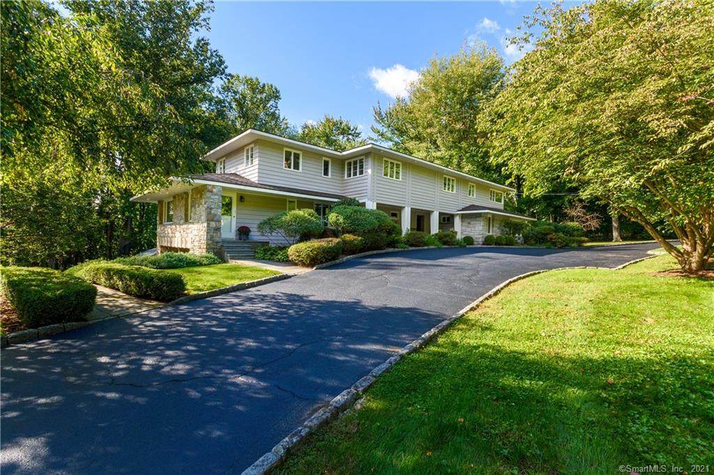 33 Pine Ridge Road - Photo 1