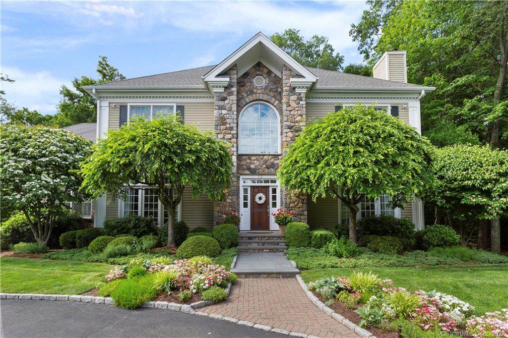 32 Sunset Court - Photo 1