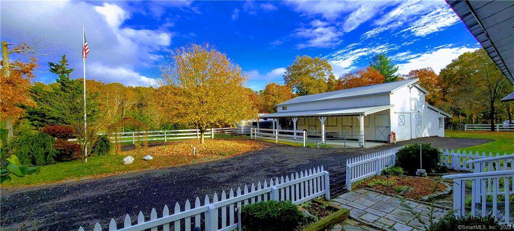 58 Botsford Hill Road - Photo 1