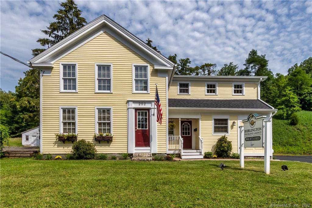 252 Spielman Highway - Photo 1