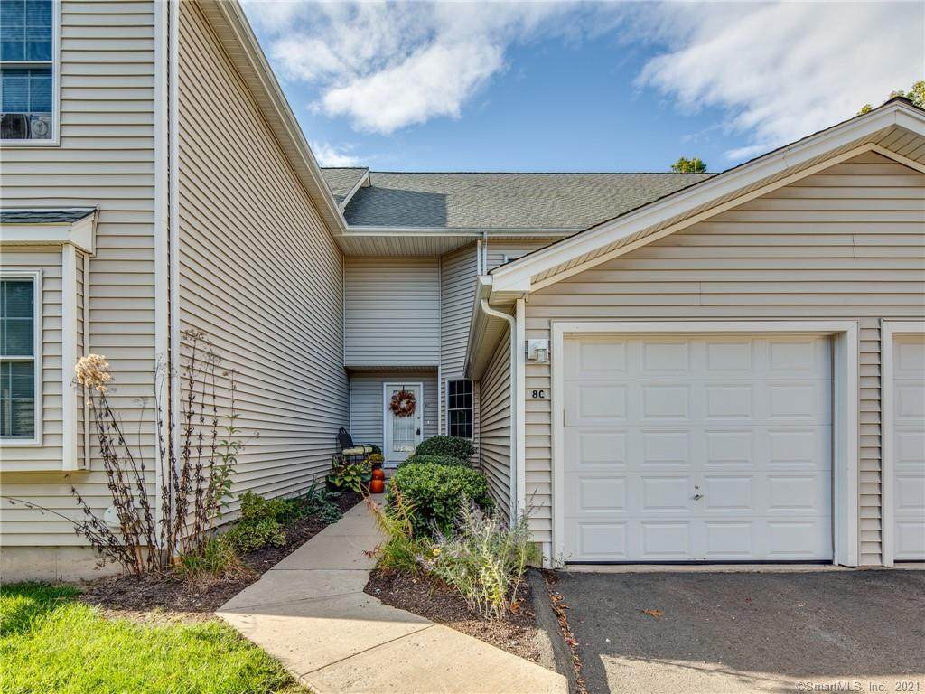 8 Reggie Way - Photo 1