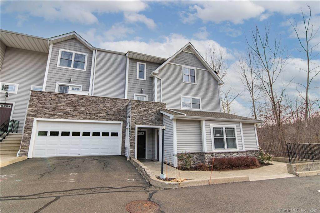 19 Stetson Place - Photo 1