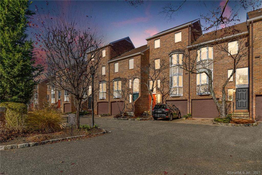 160 Forest Street - Photo 1