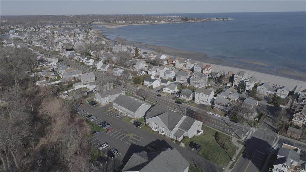 206 Mariners Walk - Photo 1