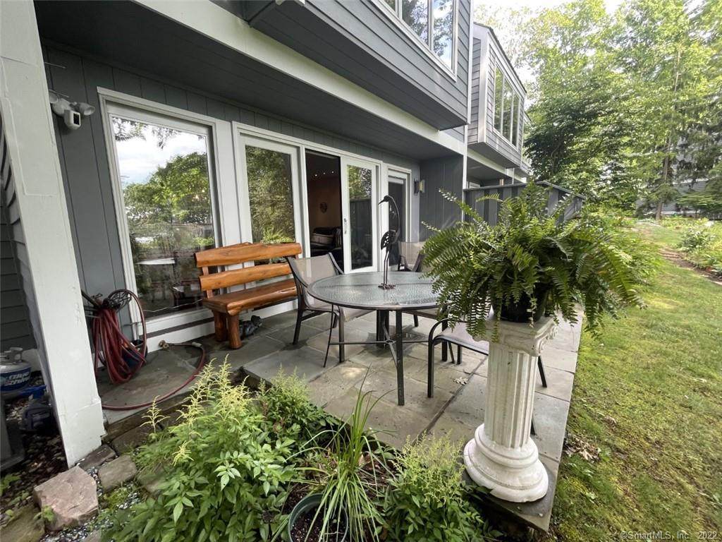 10 Castle Rock - Photo 1