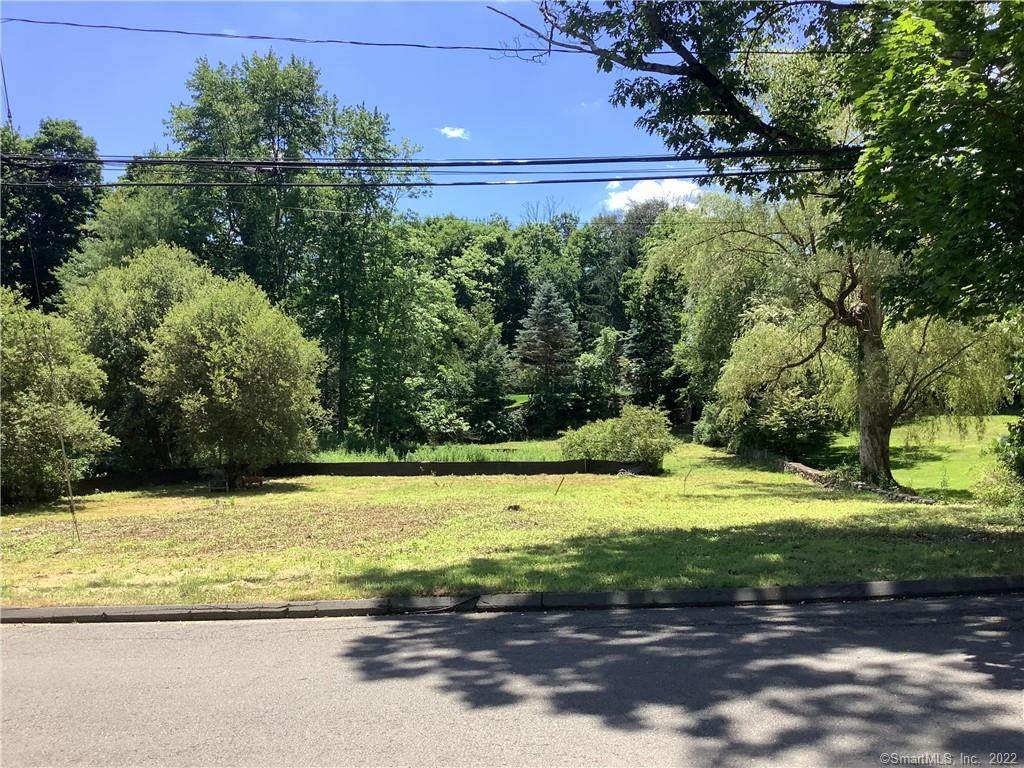 18 Scott Road - Photo 1