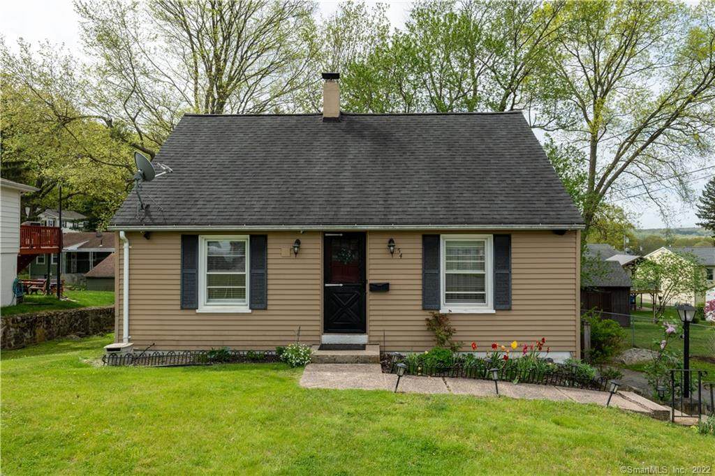 54 Peterson Avenue - Photo 1