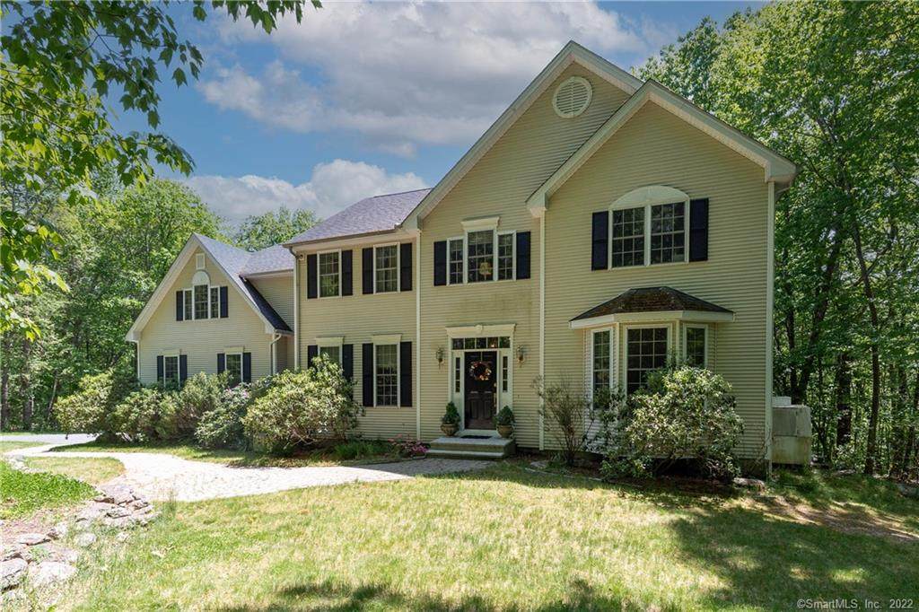 3 Foxcroft Lane - Photo 1