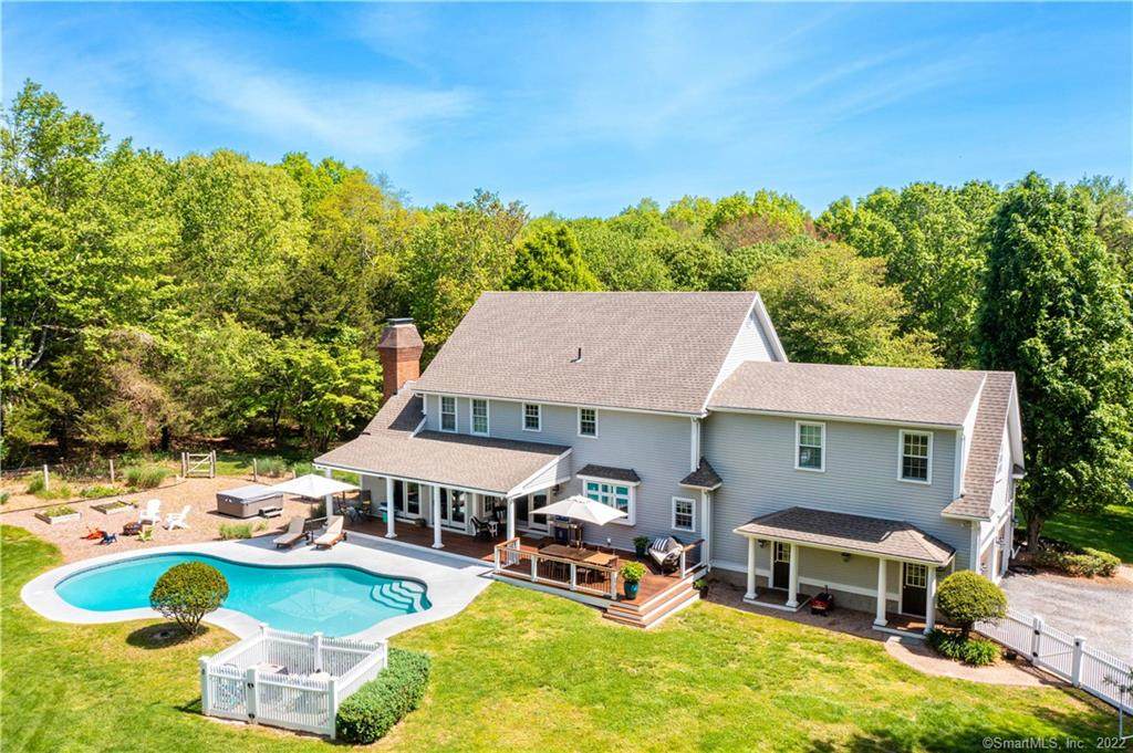 493 Pequot Trail - Photo 1