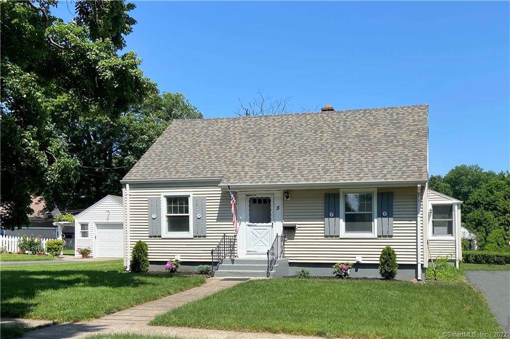 5 Pond Road - Photo 1