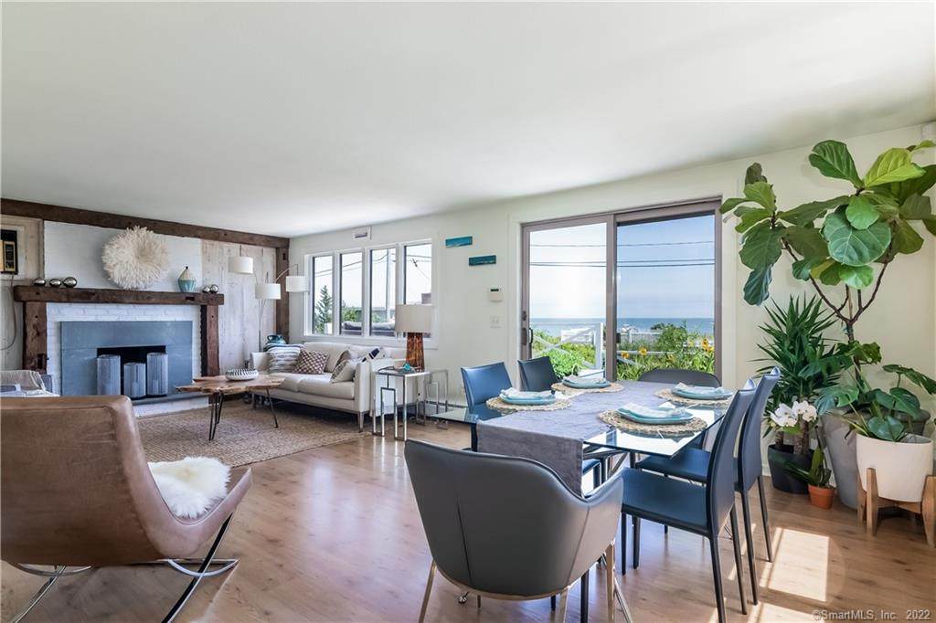 61 Oak Avenue - Photo 1