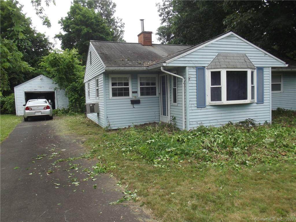 10 Hickory Lane - Photo 1