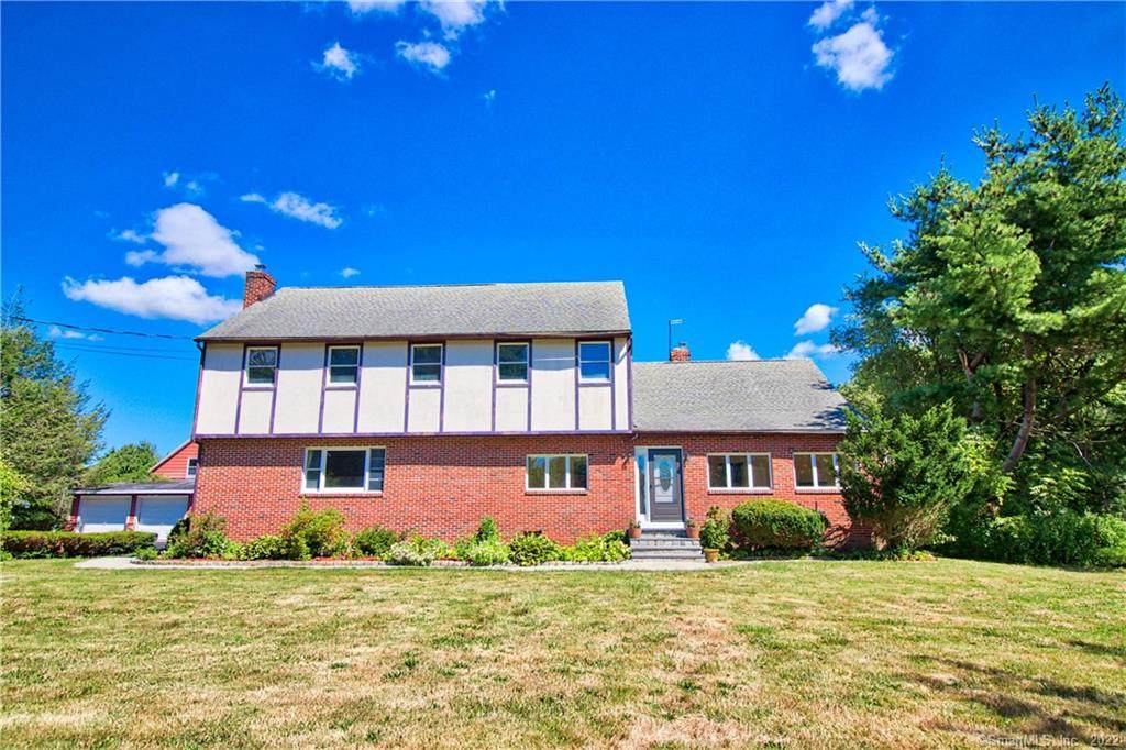 890 Daniels Farm Road - Photo 1