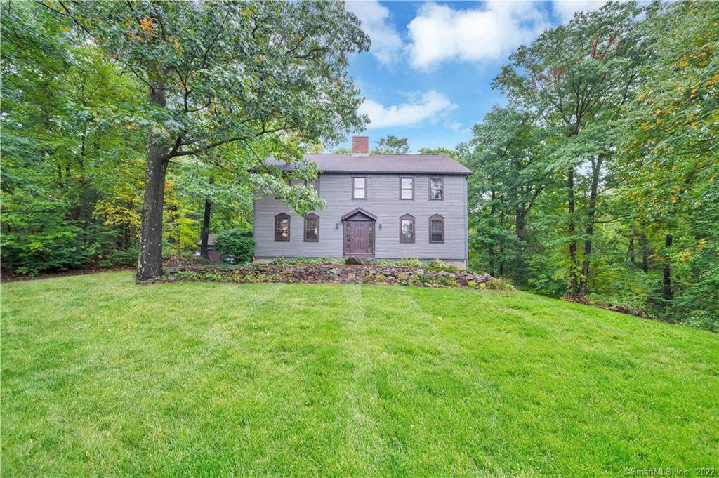 6 Huntington Drive - Photo 1