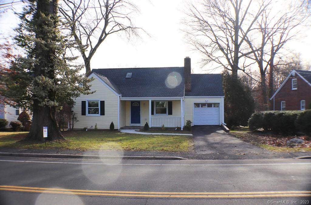 166 Oaklawn Avenue - Photo 1