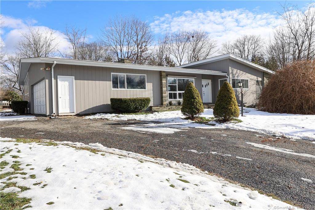 181 Fairlawn Drive - Photo 1
