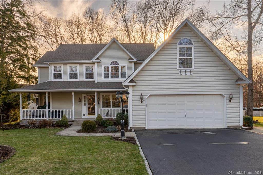 25 Kuhr Drive - Photo 1
