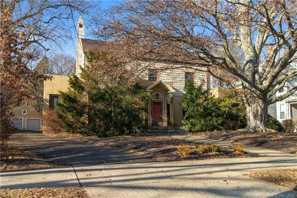 674 Whitney Avenue - Photo 1