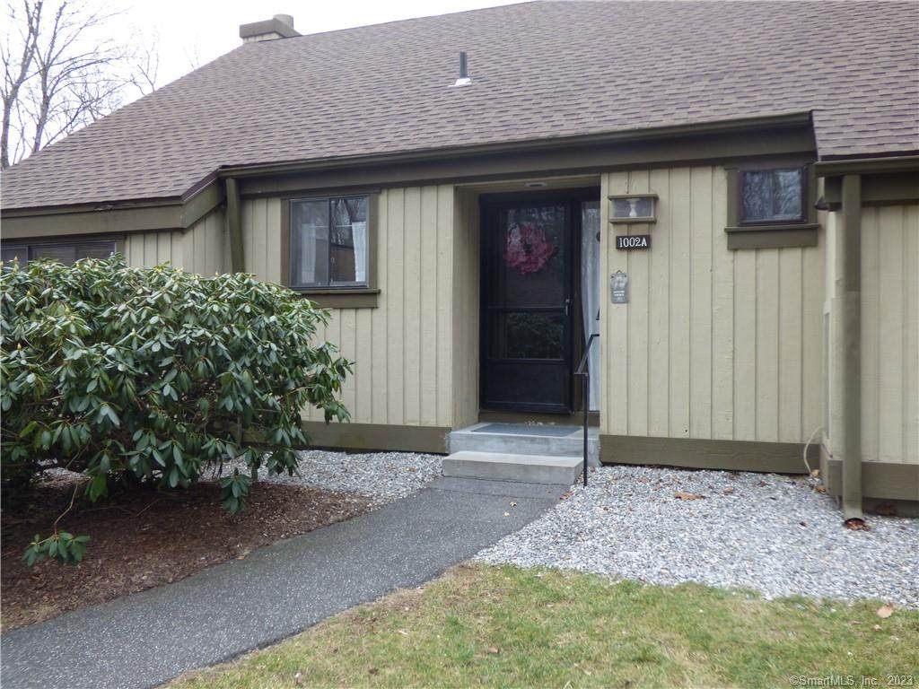 1002 Heritage Village - Photo 1