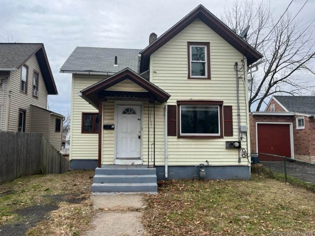 98 Warren Street - Photo 1