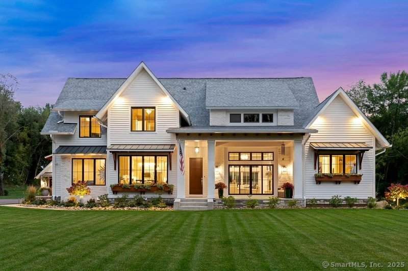 190 Day Street - Photo 1