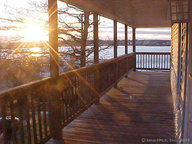 380 Thames Street - Photo 1