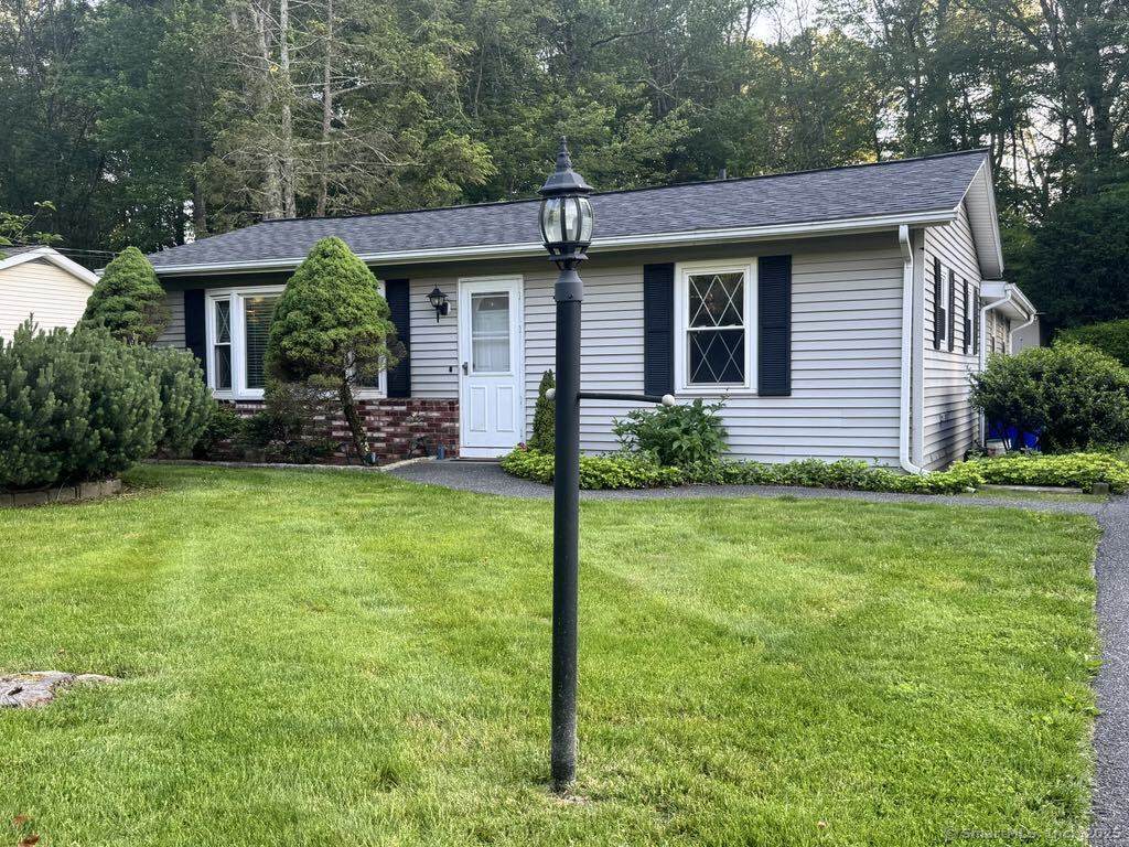 60 Sherry Lane - Photo 1