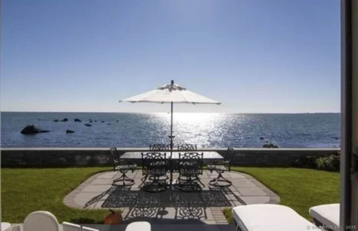 25 Shore Drive - Photo 1