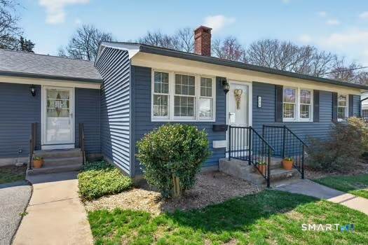 122 Indigo Street - Photo 1