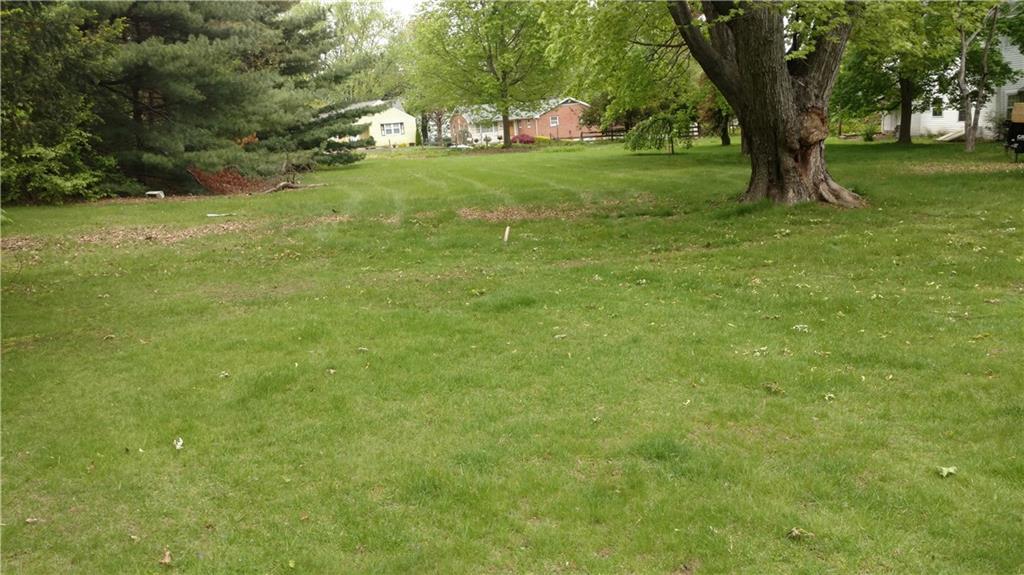 117 Maple - Photo 1