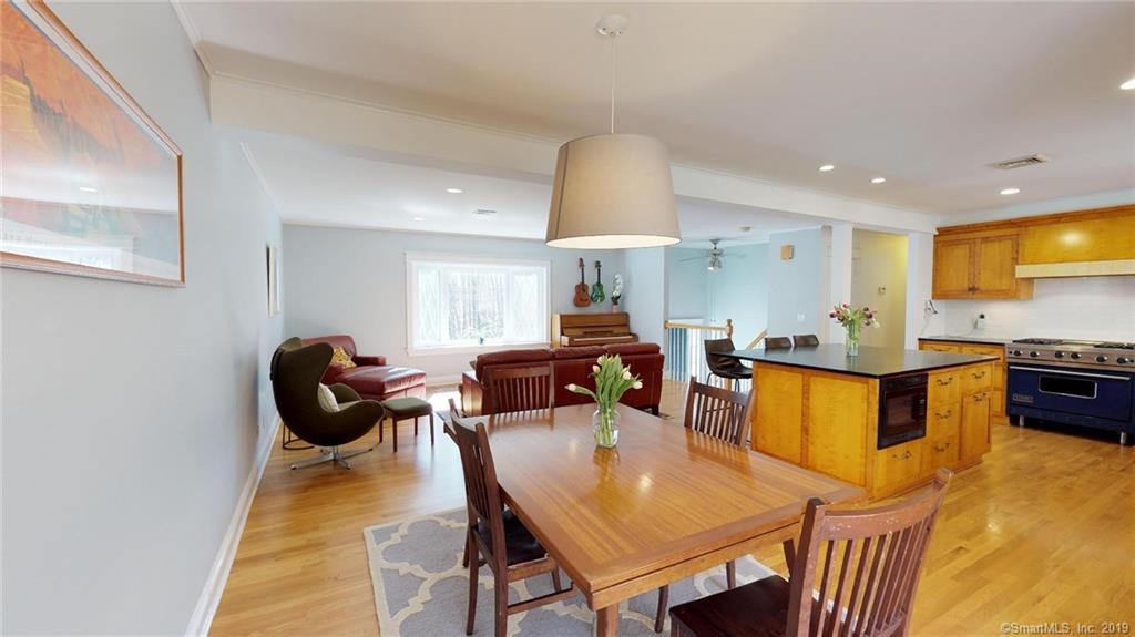 121 Peaceable Street - Photo 1