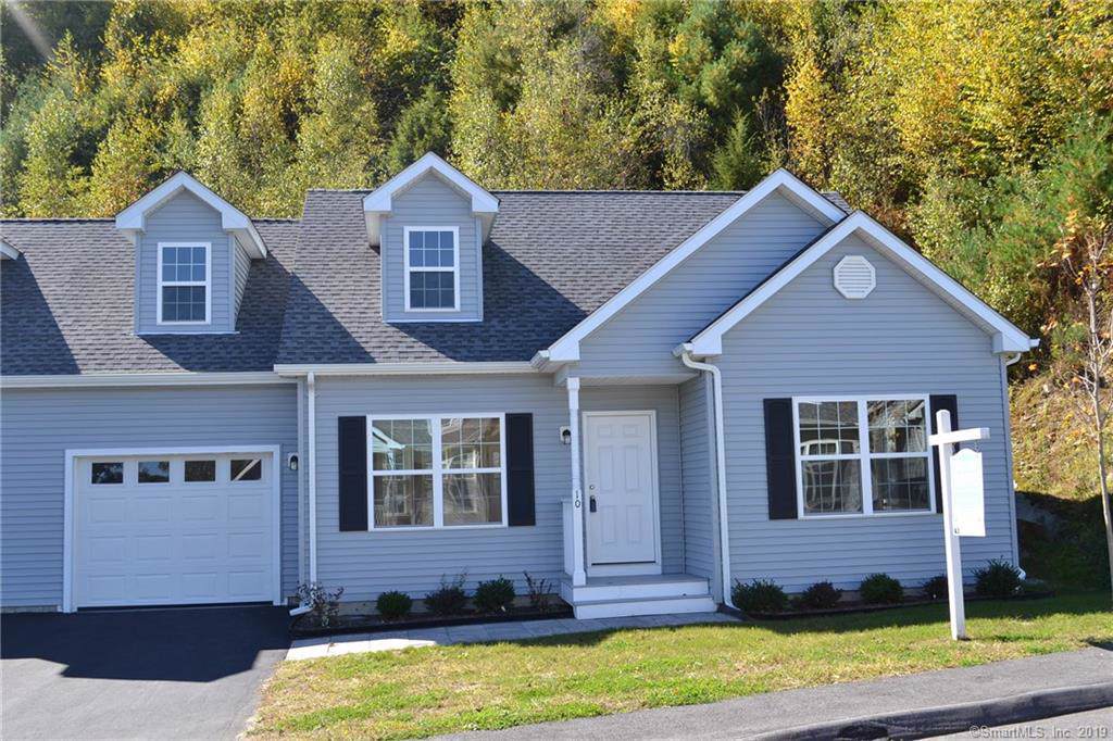 6 Fiddlehead Drive - Photo 1
